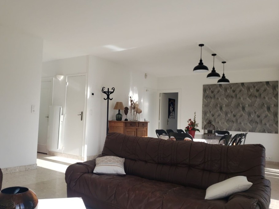 Gite 12personnes Le Bois Dormant à St Jean d'Angély en Charente maritime