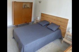 chambre lit en 140 location de vacances clévacances Alpes de Haute Provence