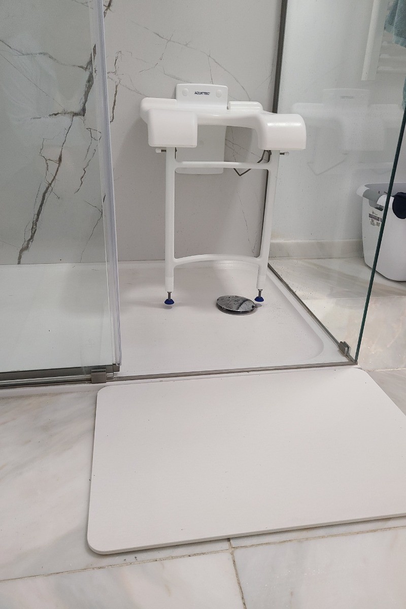 siège douche ouvert