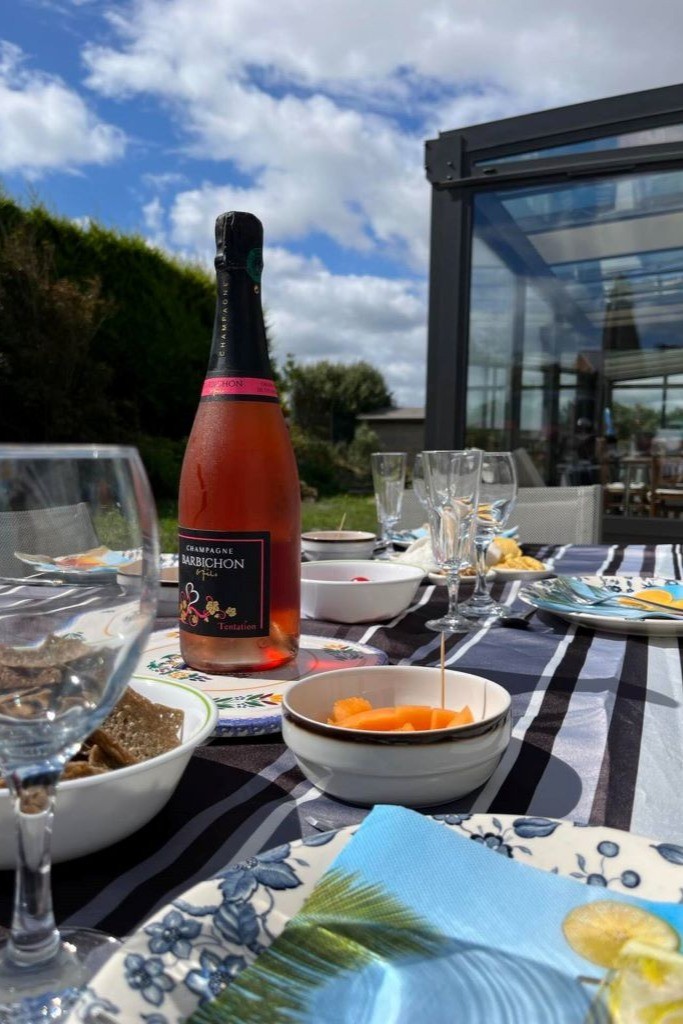 terrasse avec cuisine d'extérieur