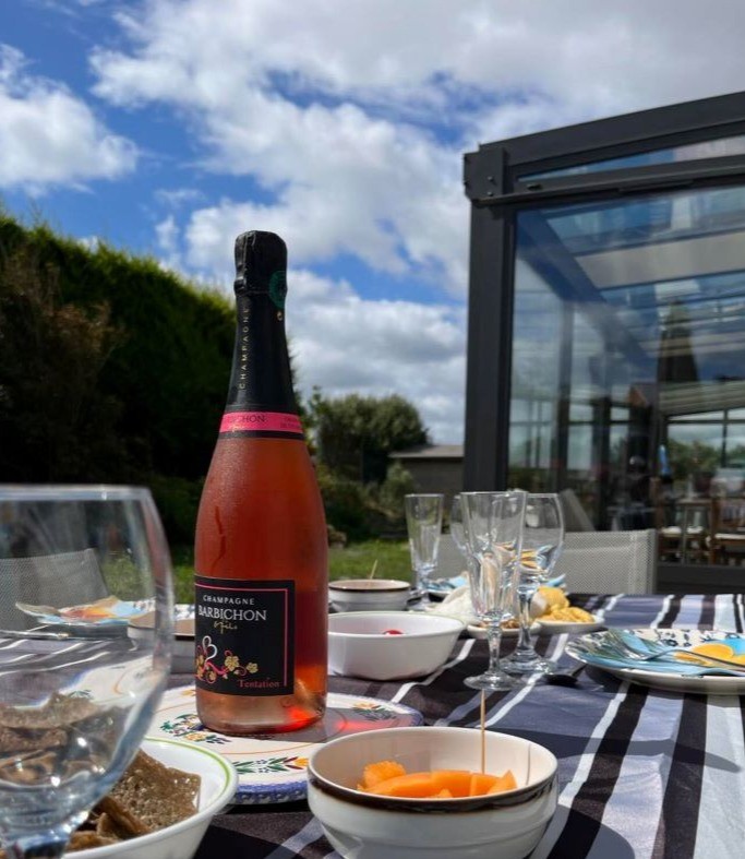 terrasse avec cuisine d'extérieur