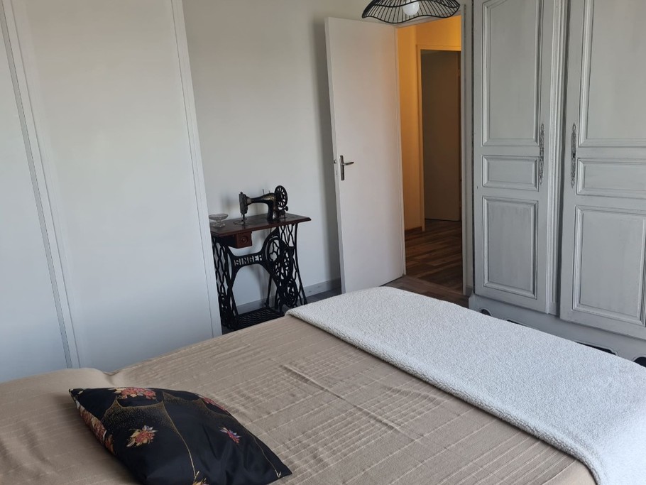 Chambre 1 - vue 2