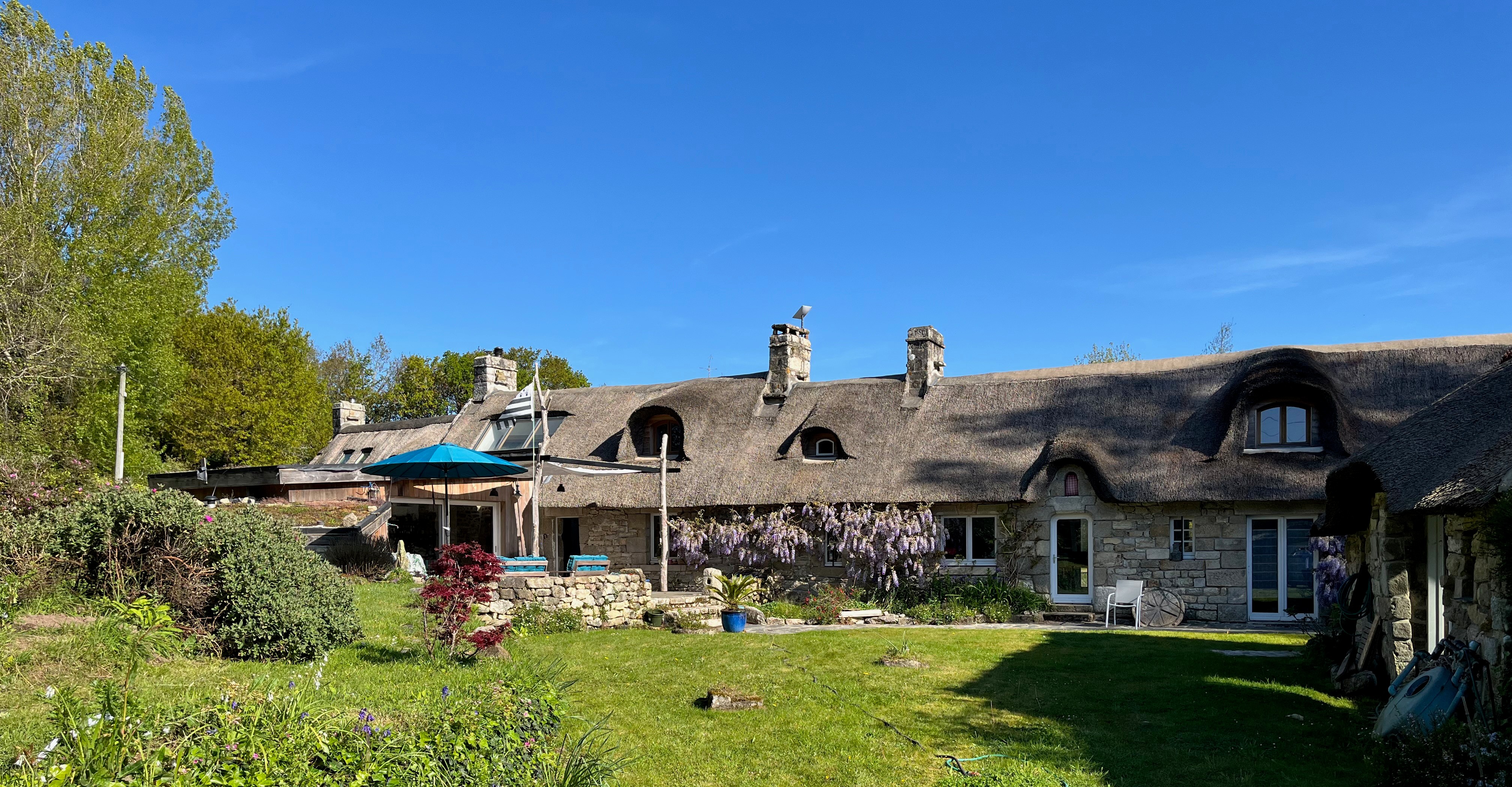 Vue d'ensemble chaumiere