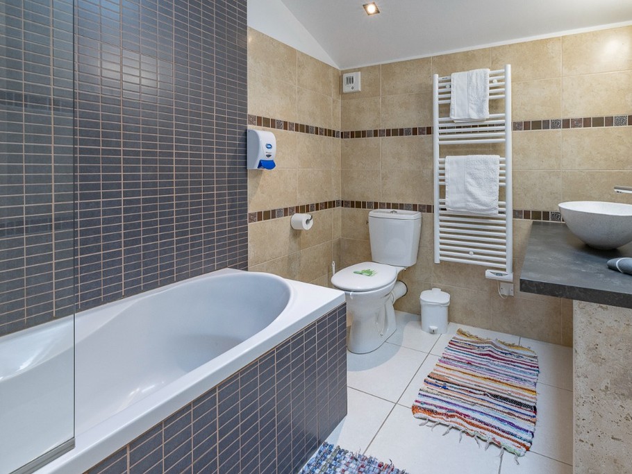 Photo n° 13 de la location