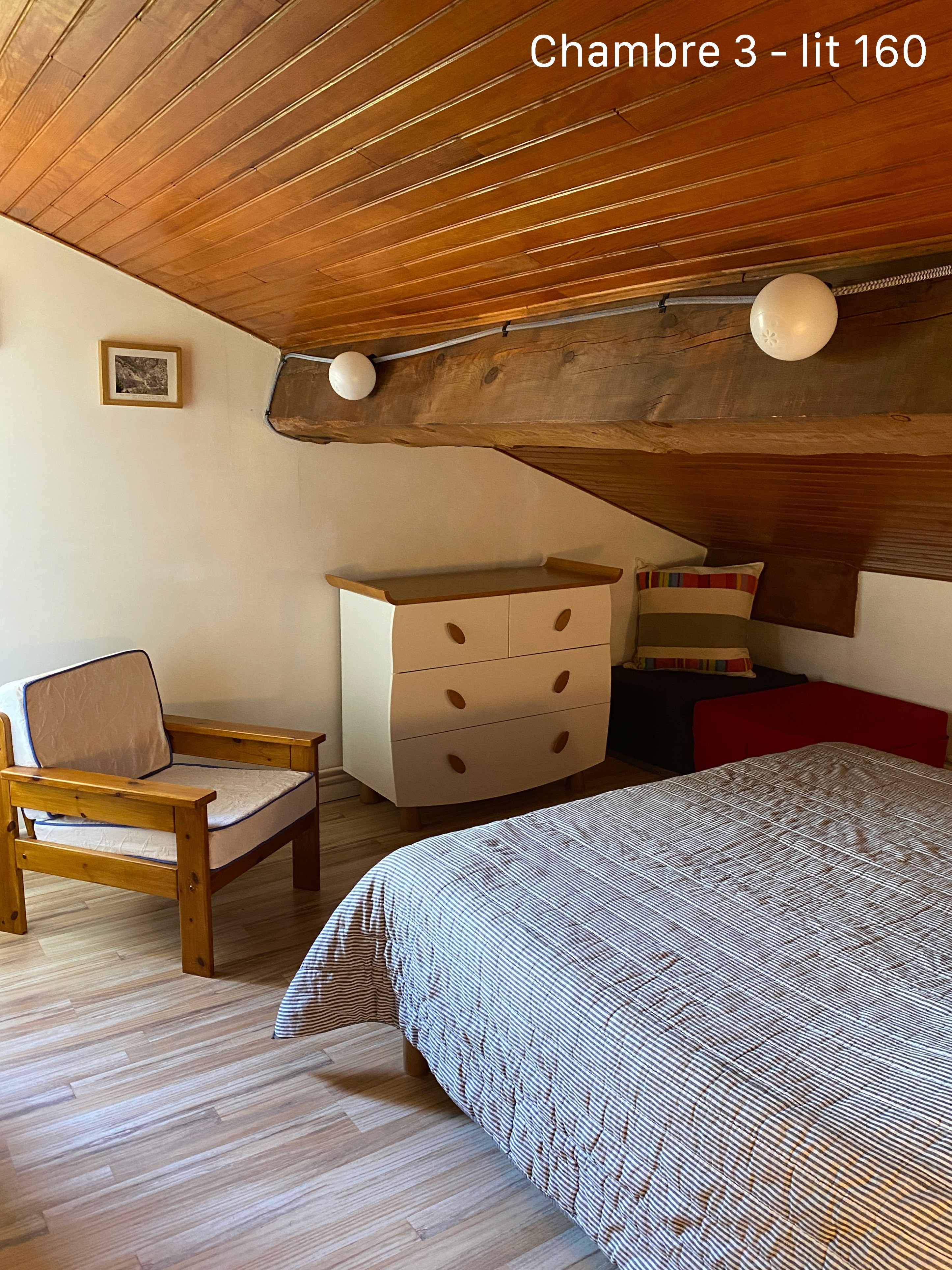 2e étage - ch 3 - lit 160