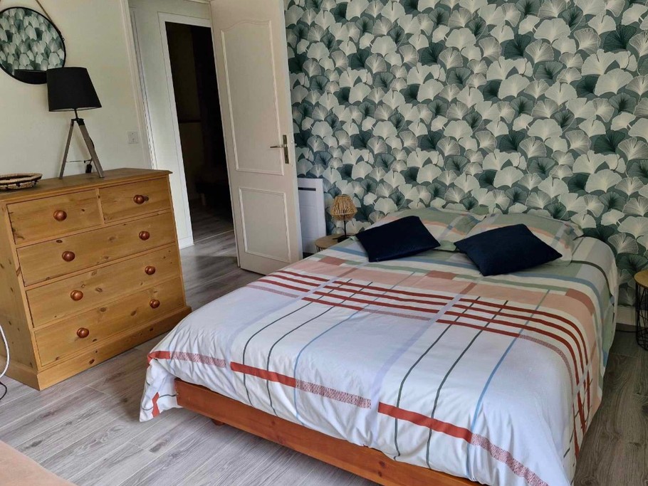 Chambre avec 1 lit 2 places et 1 lit 1 place