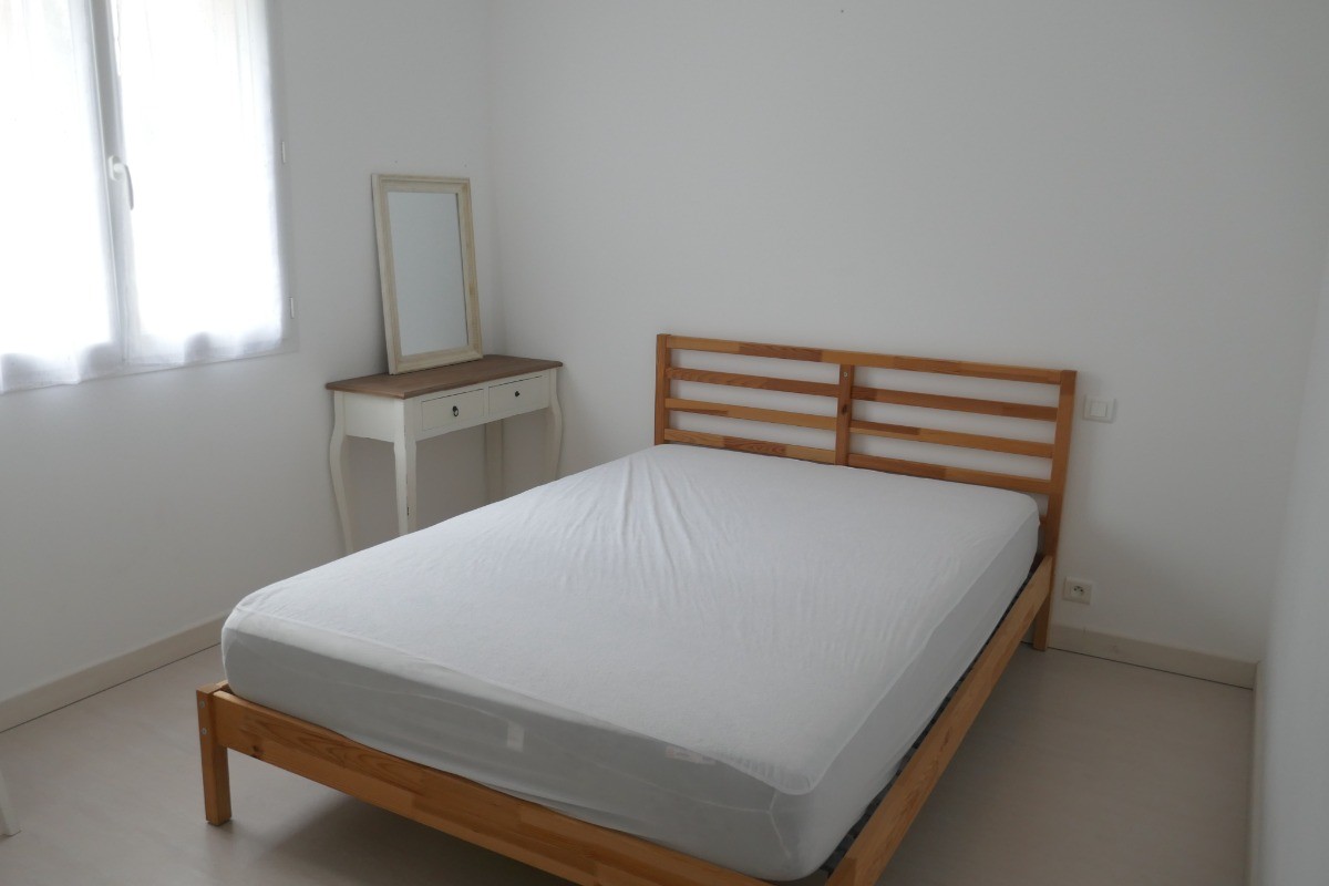 Chambre lit en 140