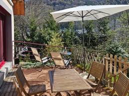 "Les Chamois" holiday cottage in Mont-Dore: The terrace