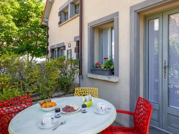 Petit-déjeuner en terrasse