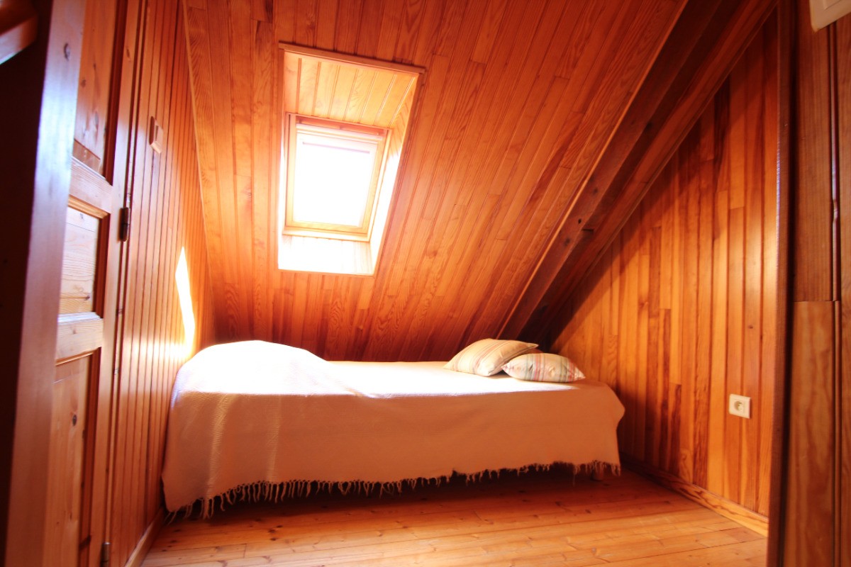 lit d'appoint à l'étage