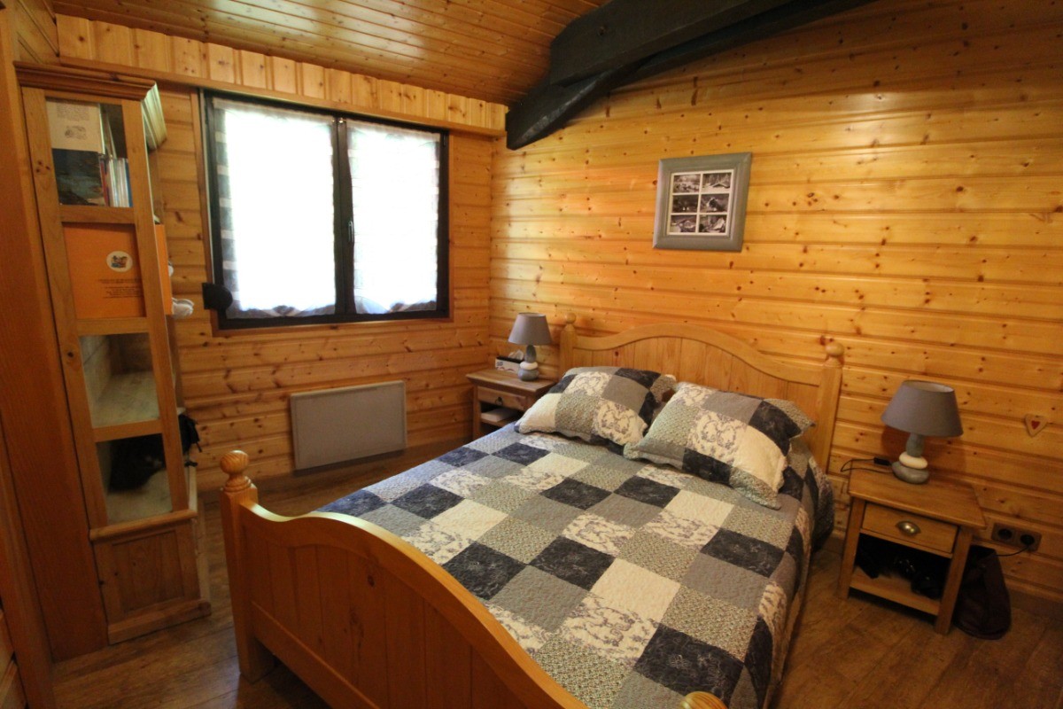 Chambre 1, suite parentale - Rouge Feigne