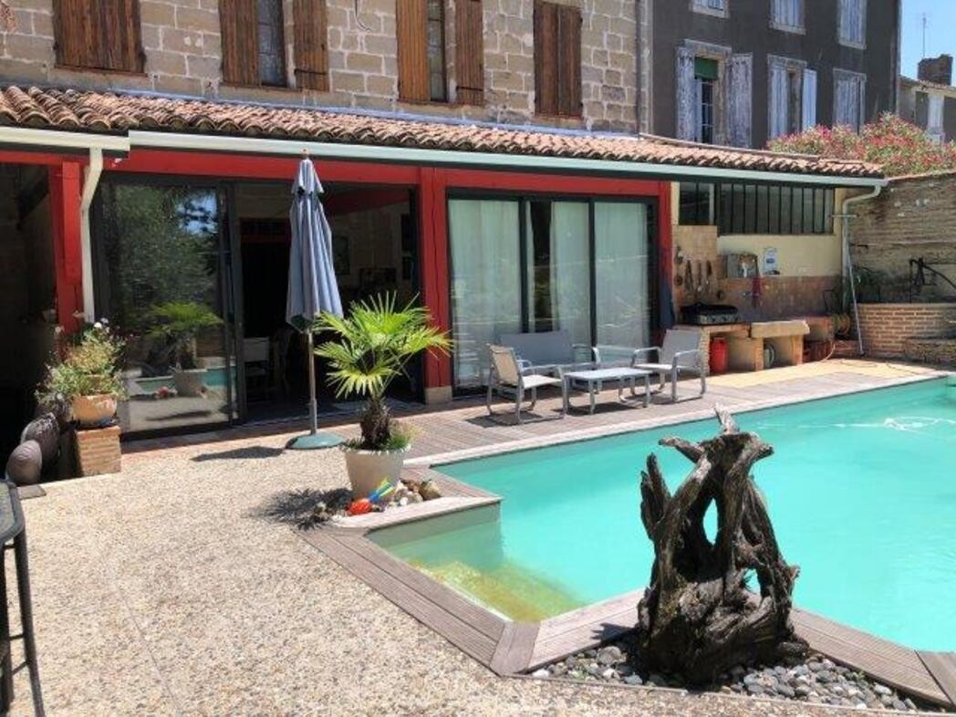 Maison de ville 9 personnes - Piscine chauffée - Lot-et-Garonne