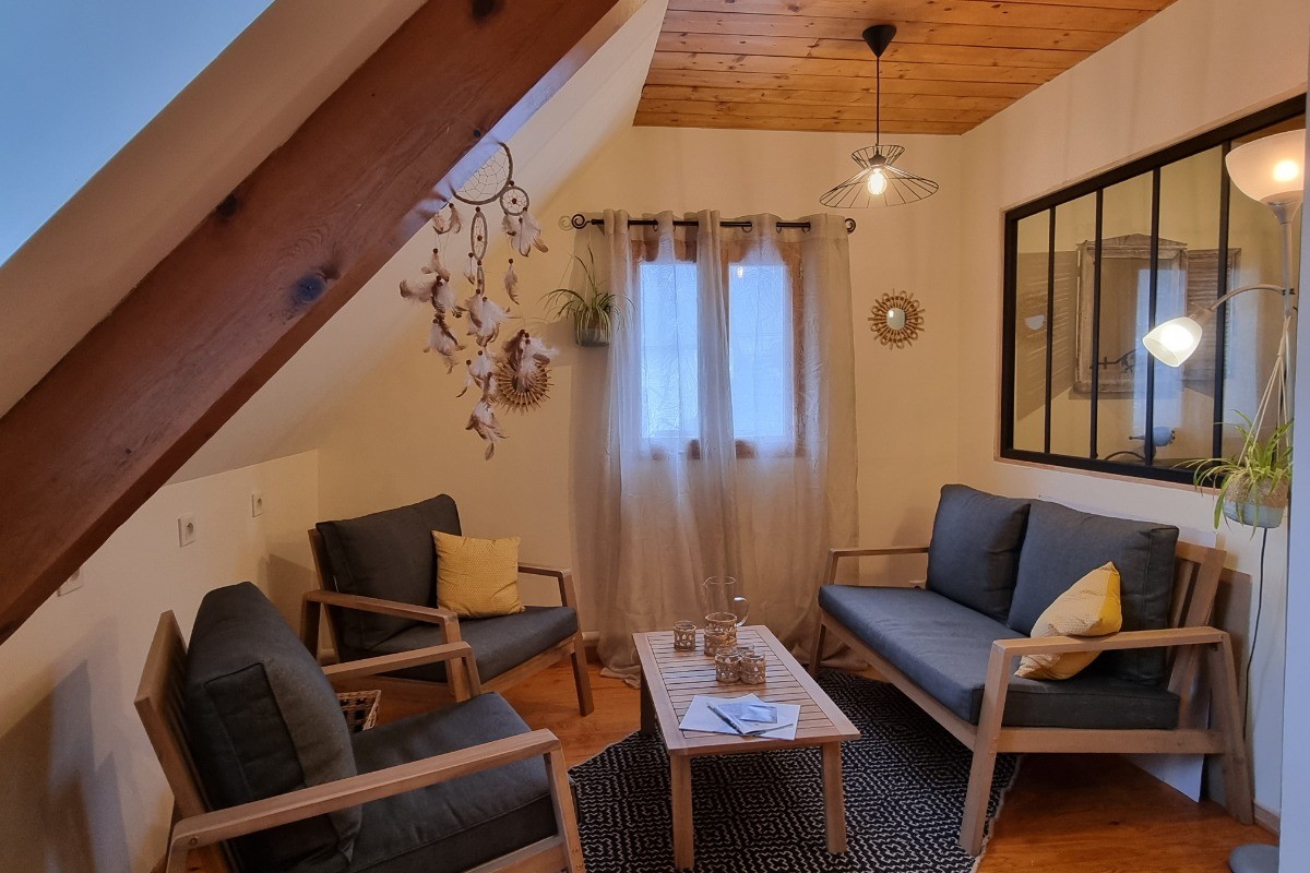 salon commun aux 3 chambres d'hôtes