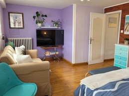 Location de vacances, 2 personnes, LANTIC, la couleur turquoise en déco