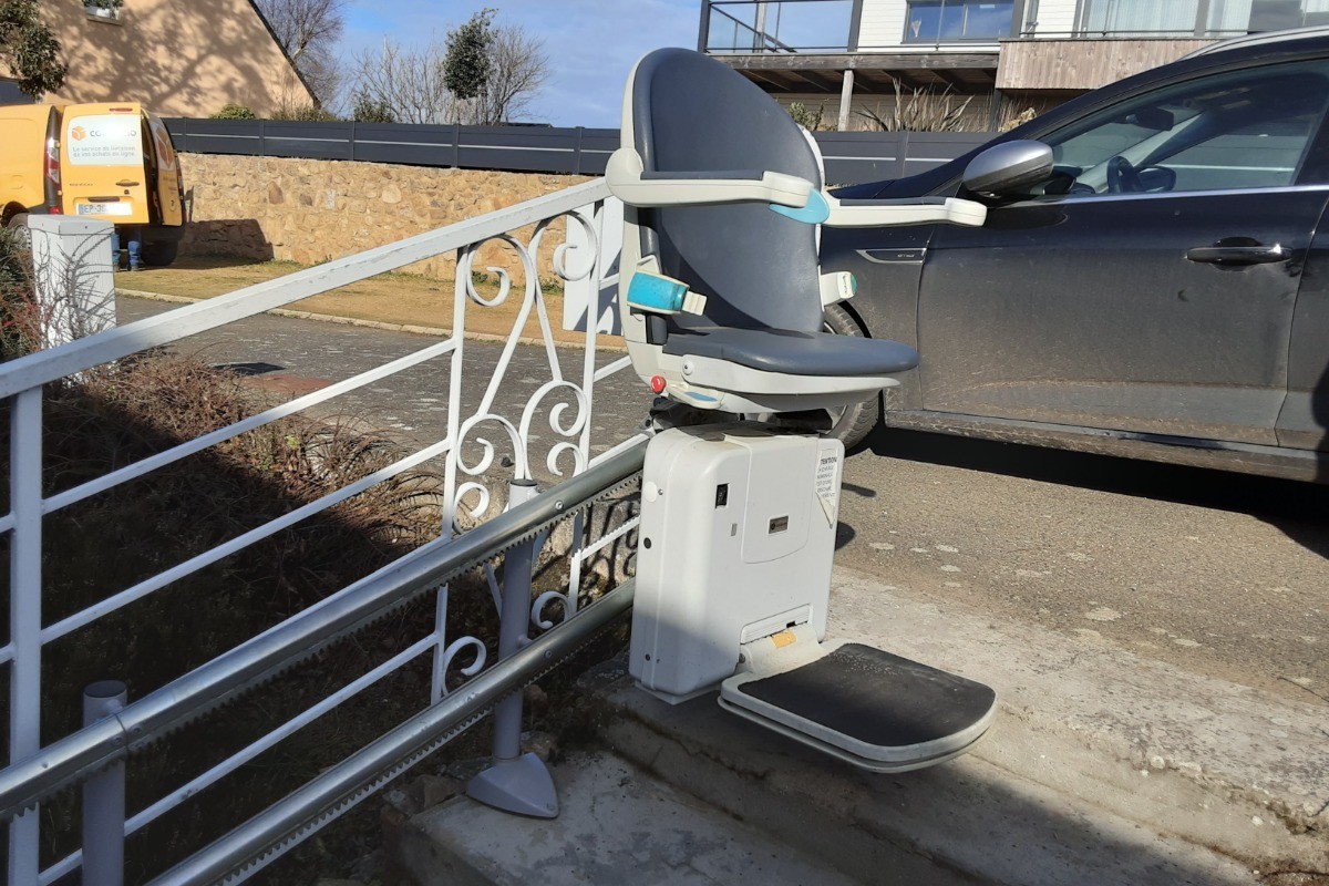 Fauteuil pour personnes à mobilités reduites