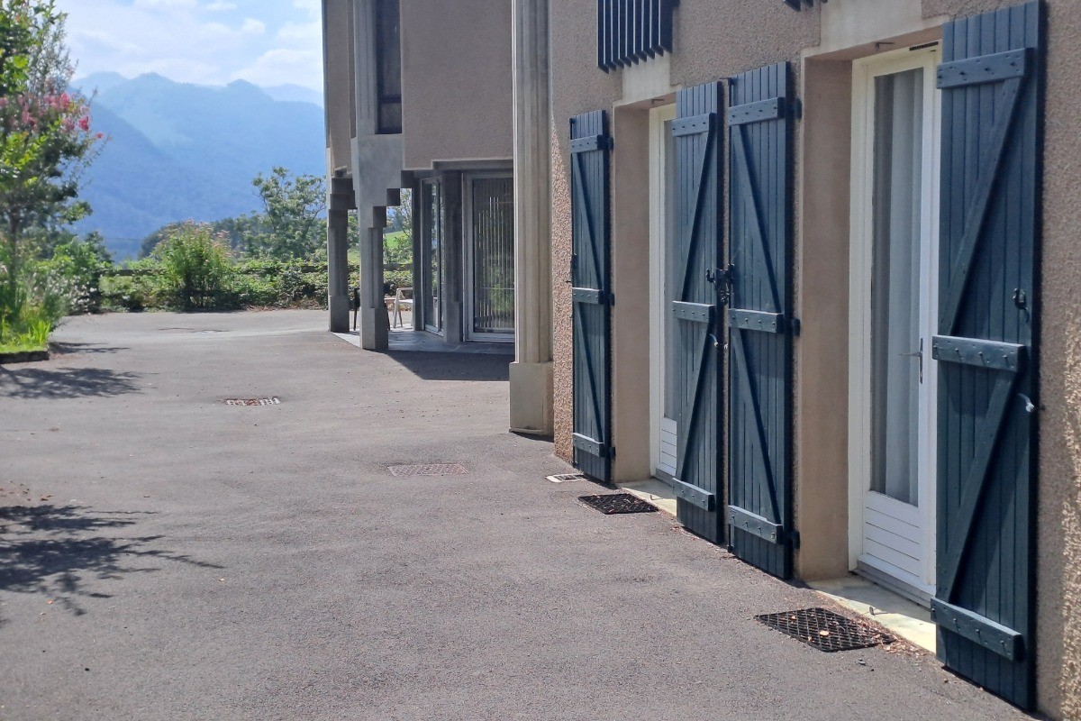 Façade appartement côté chambres.