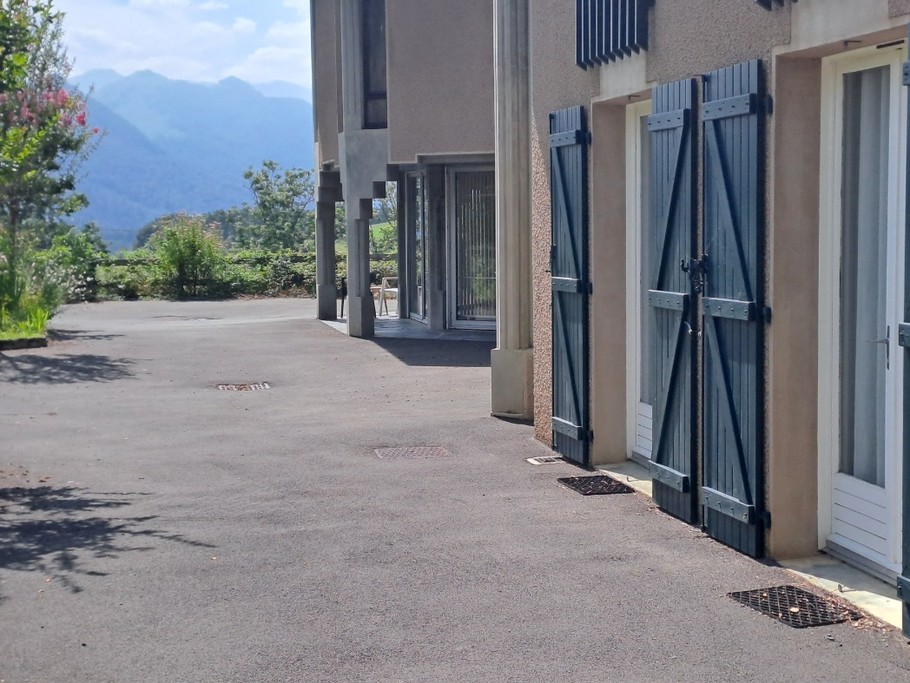 Façade appartement côté chambres.