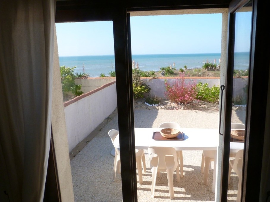 Vue depuis la porte fenêtre