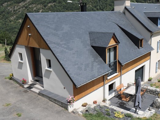 Le gite Castéra avec sa terrasse