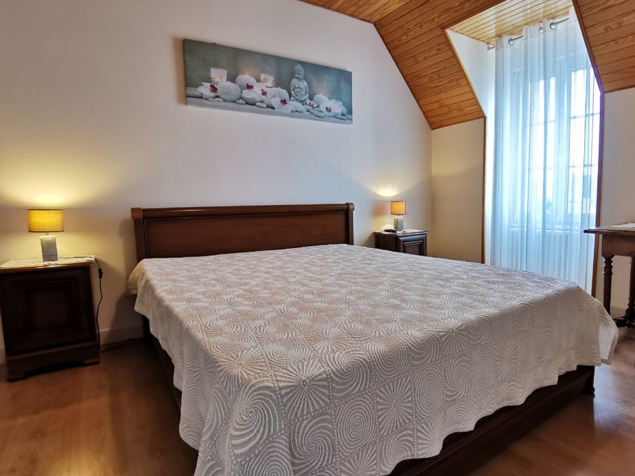 Etage: Chambre 1 avec lit 160