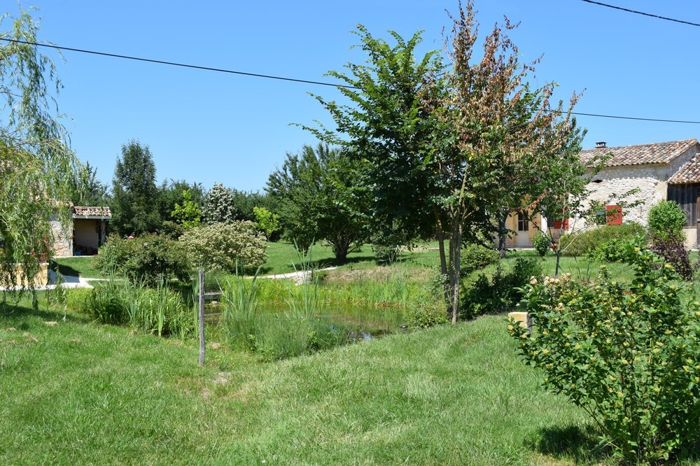 Gîte rural 5 personnes avec piscine commune