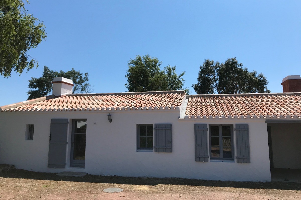 Côté rue