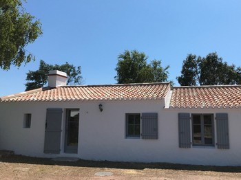 Côté rue
