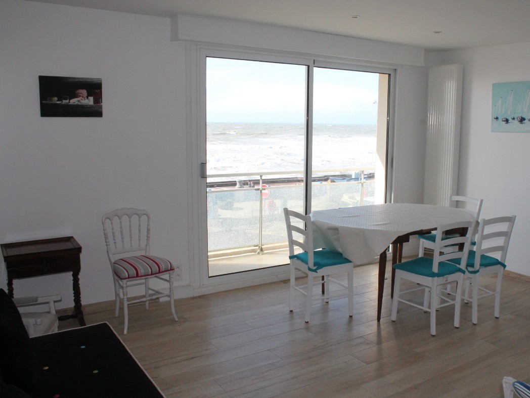 APPARTEMENT FACE MER WIMEREUX