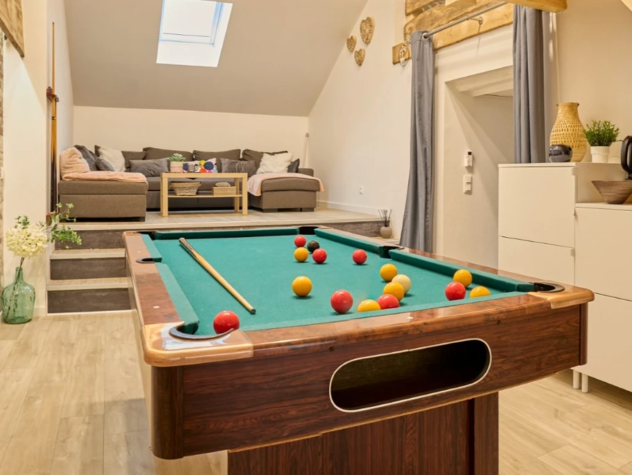 Espace détente, table de billard - Gîte Escapade Vosgienne Celles-sur-Plaine, Vosges