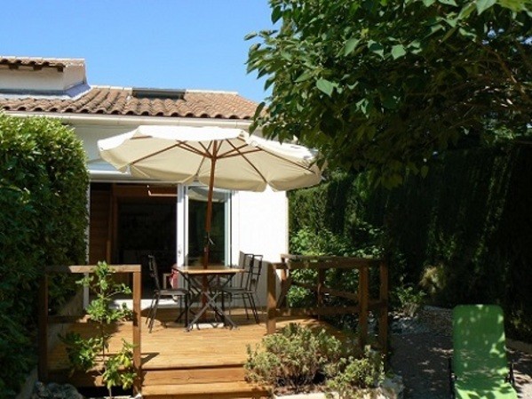 l'OASIS PROVENCALE -vue frontale du gîte