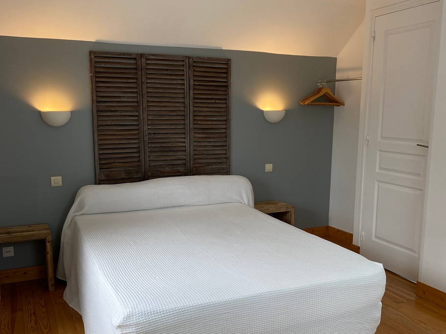 Port en bessin location de vacances La petite maison chambre 2
