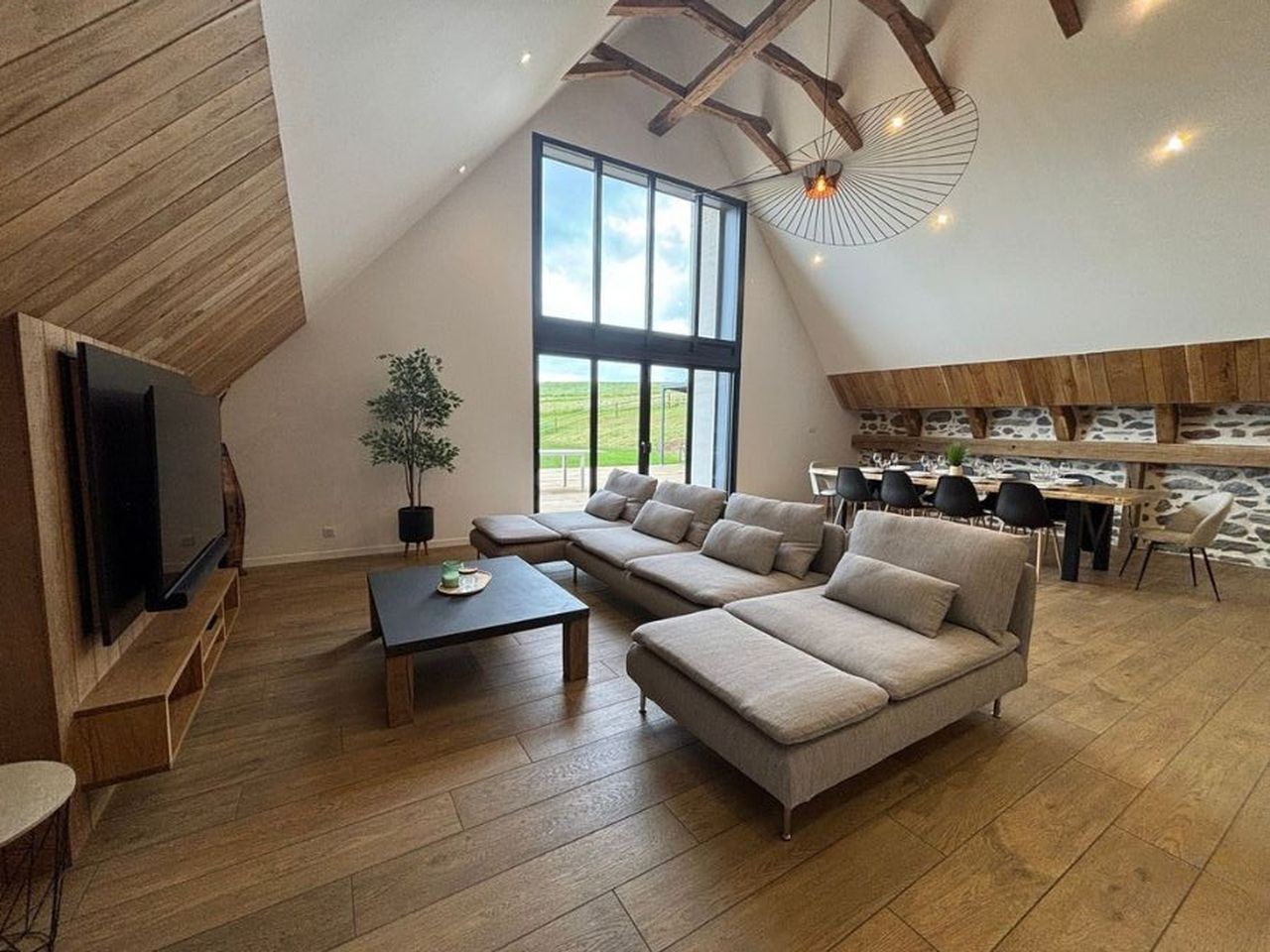 Living room with a bay window