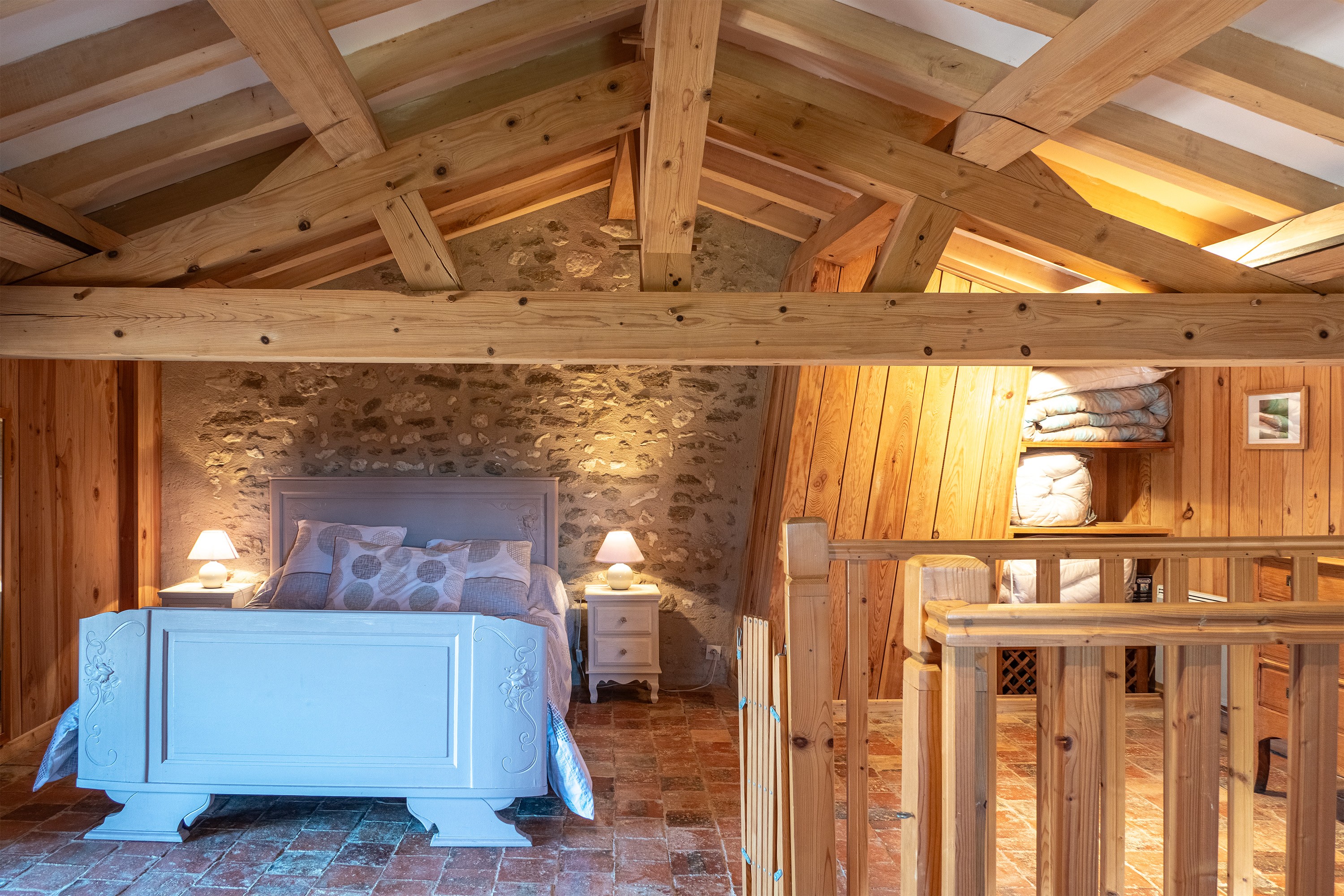 Mezzanine with bed 140 and BZ