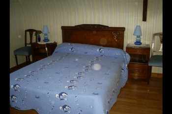 Chambre bleue marine: 2 personnes avec vue sur la campagne