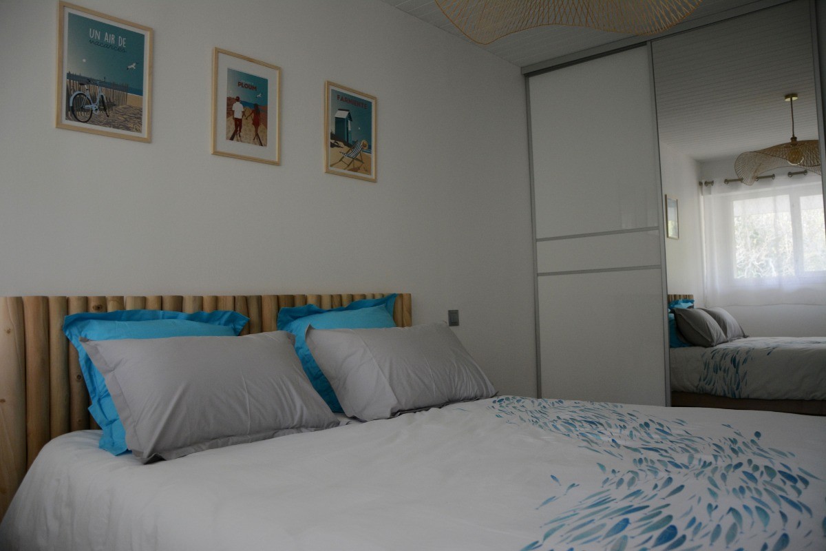 la chambre : lit 160X200 + dressing