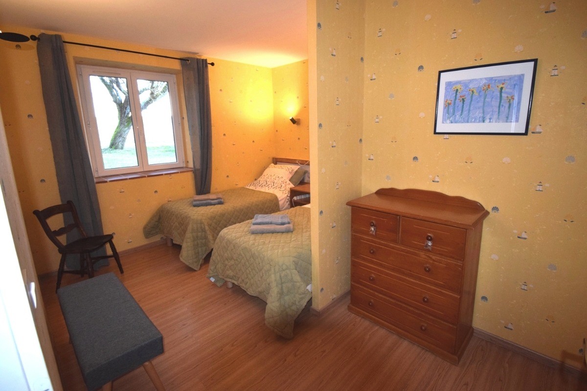 chambre rez-de-chaussée