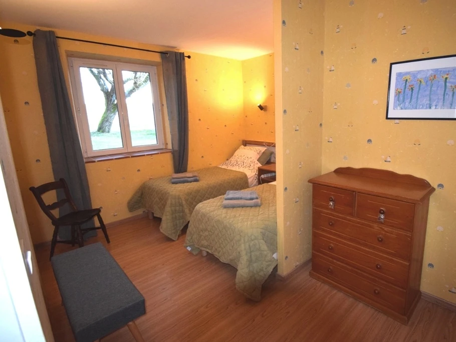 chambre rez-de-chaussée