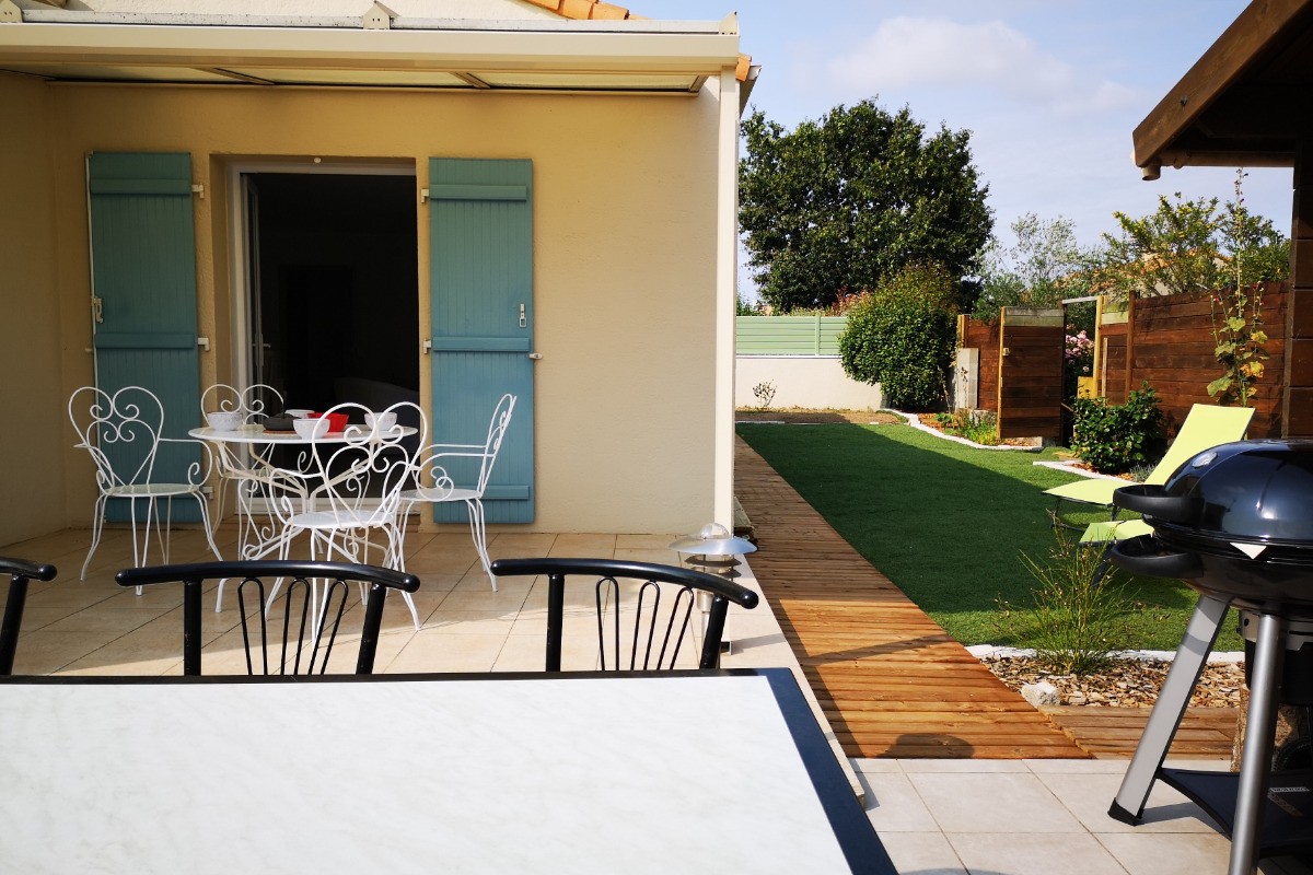 terrasse et pelouse 2