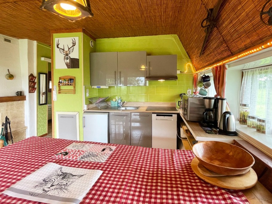 Cuisine ouverte - Gîte La Belette, pleine nature