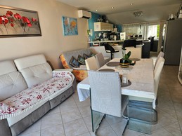 Les Lauriers roses du 17 holiday cottage in Charente-Maritime, sleeping 2 to 4 people, with a hot tub