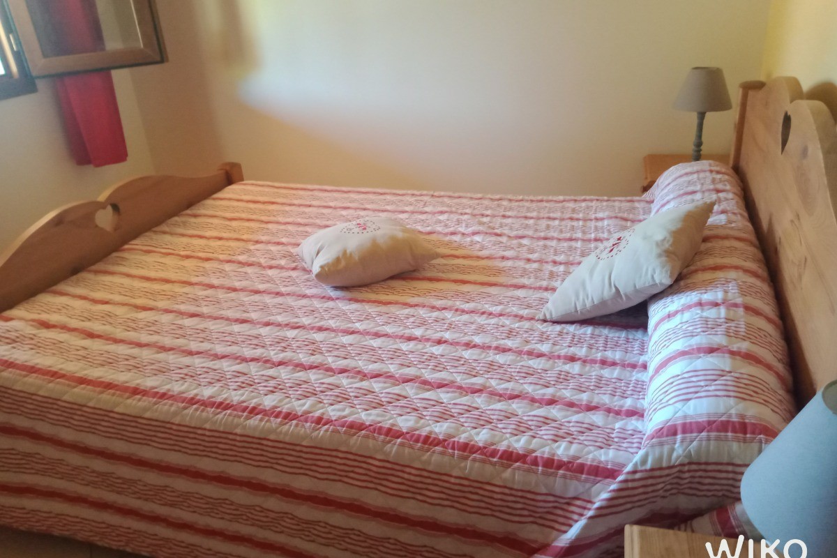 Chambre (1 lit 140 x 190)