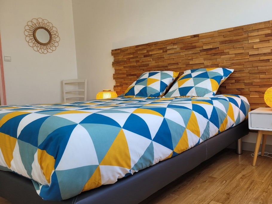 MARRELEC, location, Clévacances, Paimpol, proximité port et commerces, l'une des chambre avec lit double