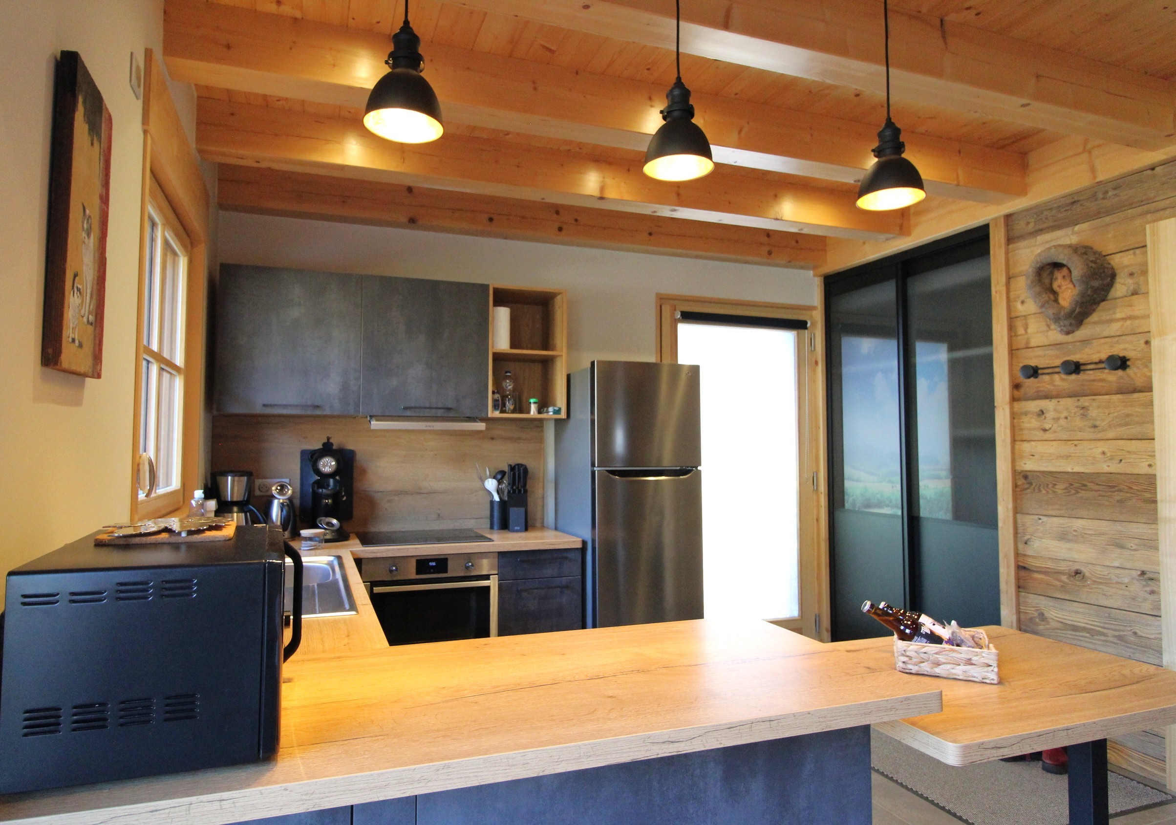 Kitchen - Chalet du Pré Temy, with sauna and outdoor play area