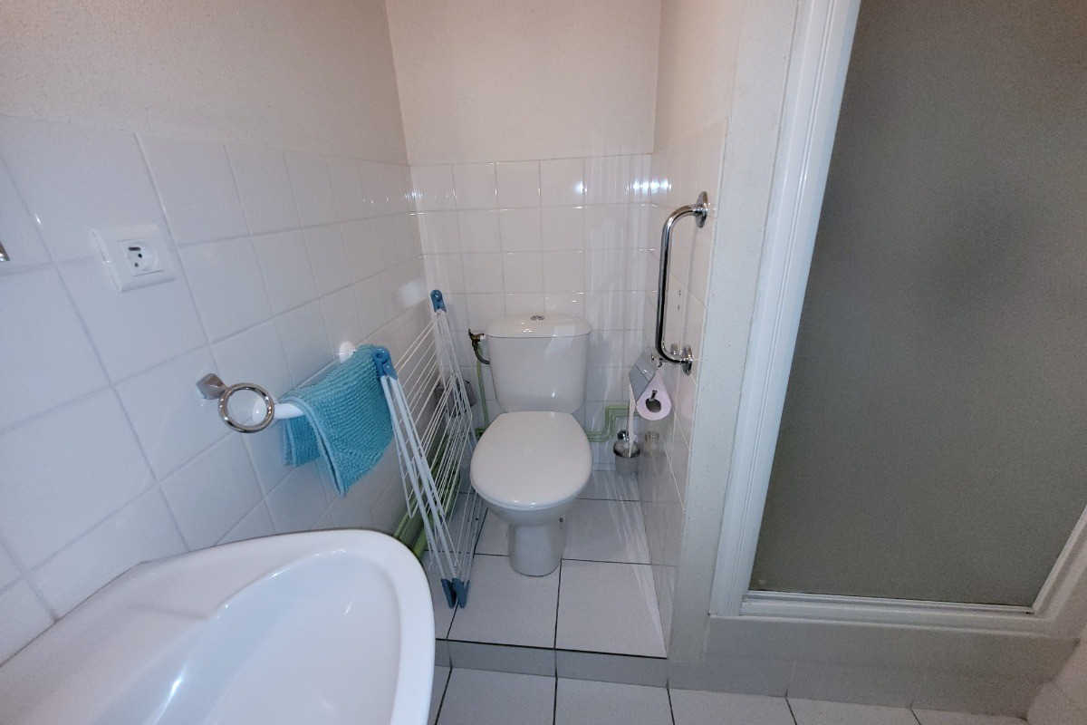 SE/WC