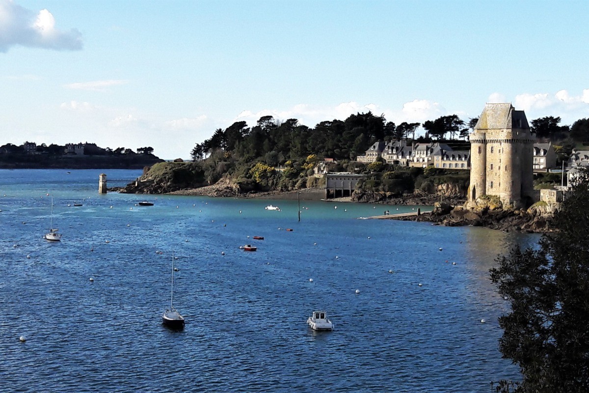 Saint-Servan, la Tour Solidor et la cité d'Aleth.