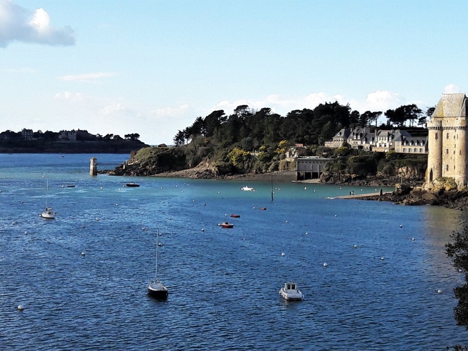 Saint-Servan, la Tour Solidor et la cité d'Aleth.