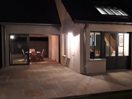 lorsque vient la nuit