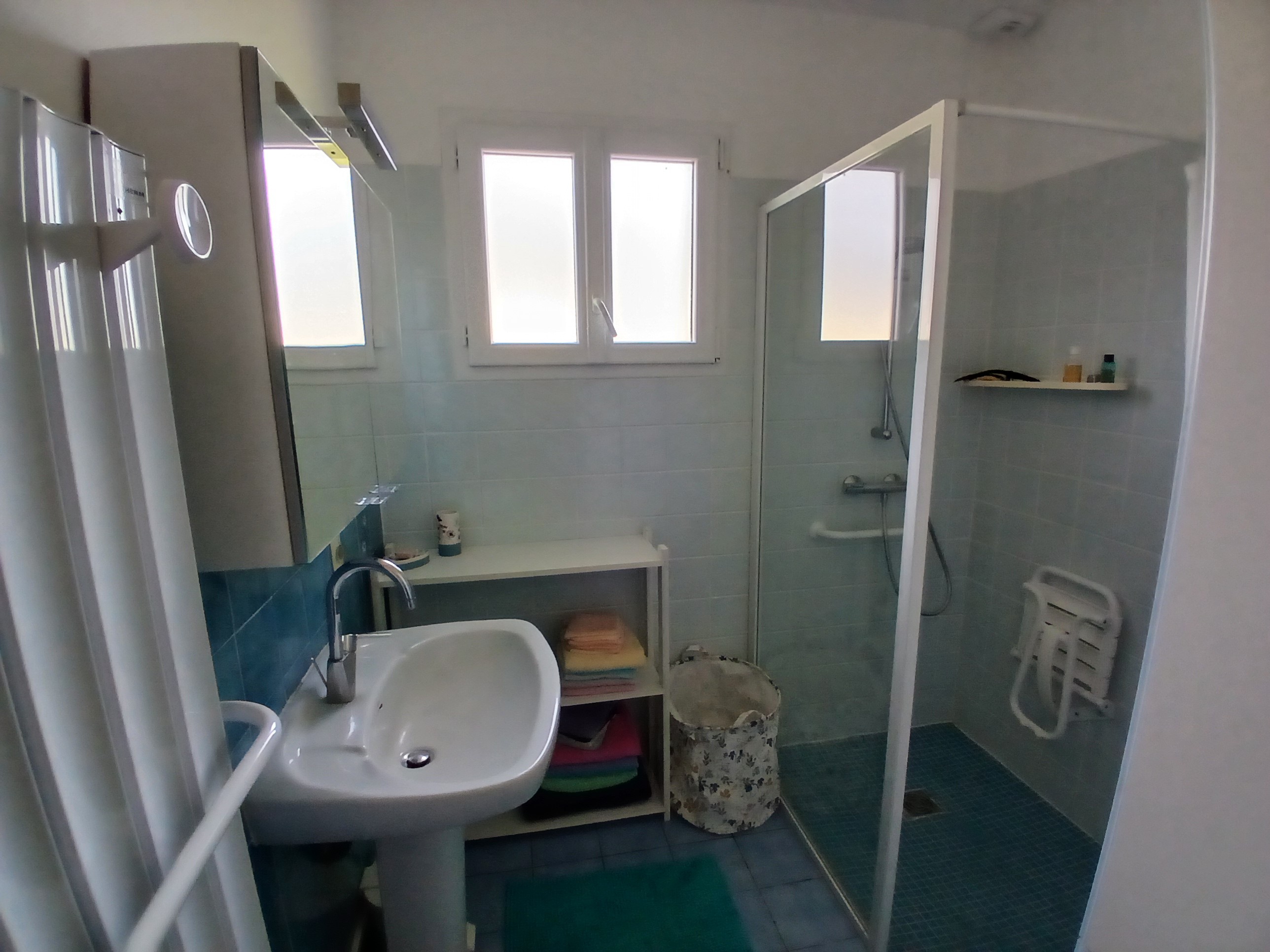 Salle de bains au Rdc