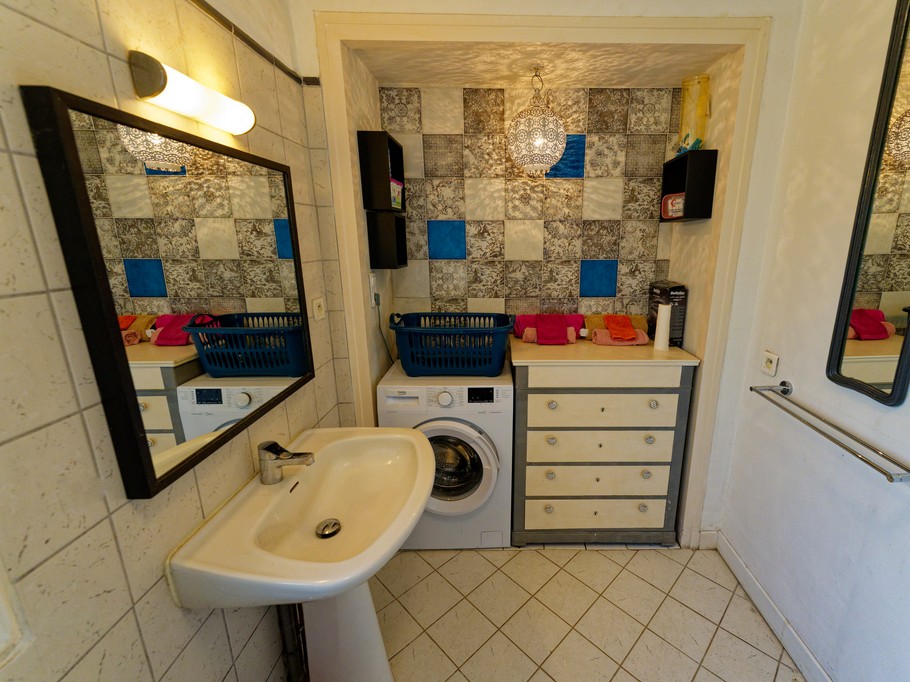 La salle de bain RDC