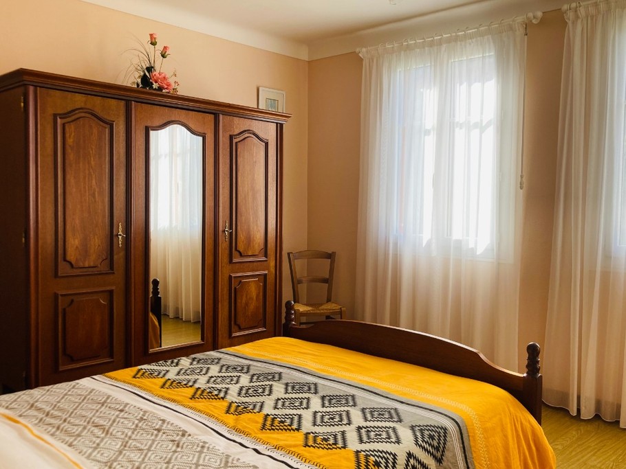 Chambre 3 - Un lit double 140